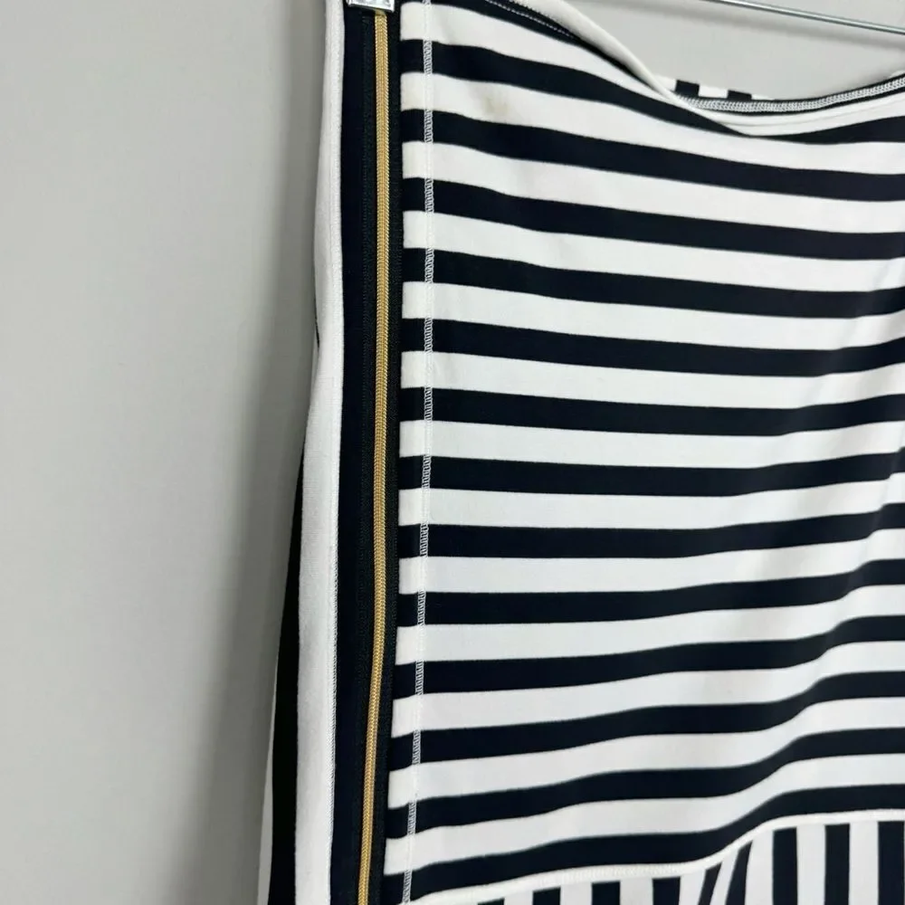 LULULEMON | *RARE* Black & White Apex Stripe Zip Vinyasa Scarf One Size Fits All